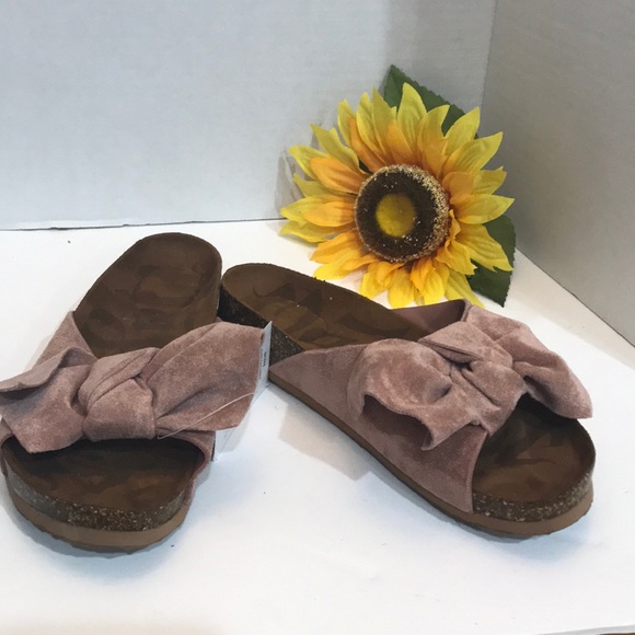 footbed sandals with bow